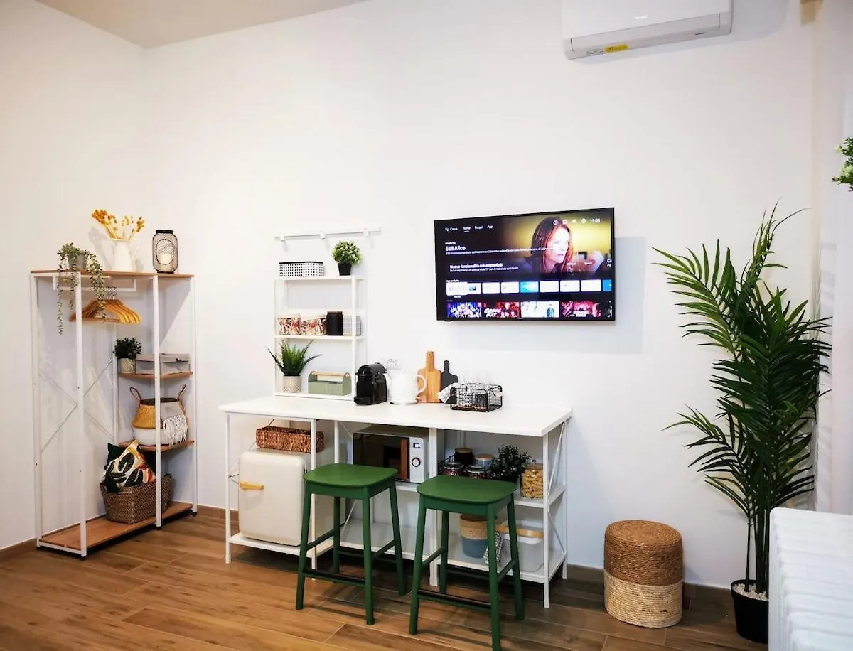 Nice Apartment A Due Passi Dalla Metro Milan